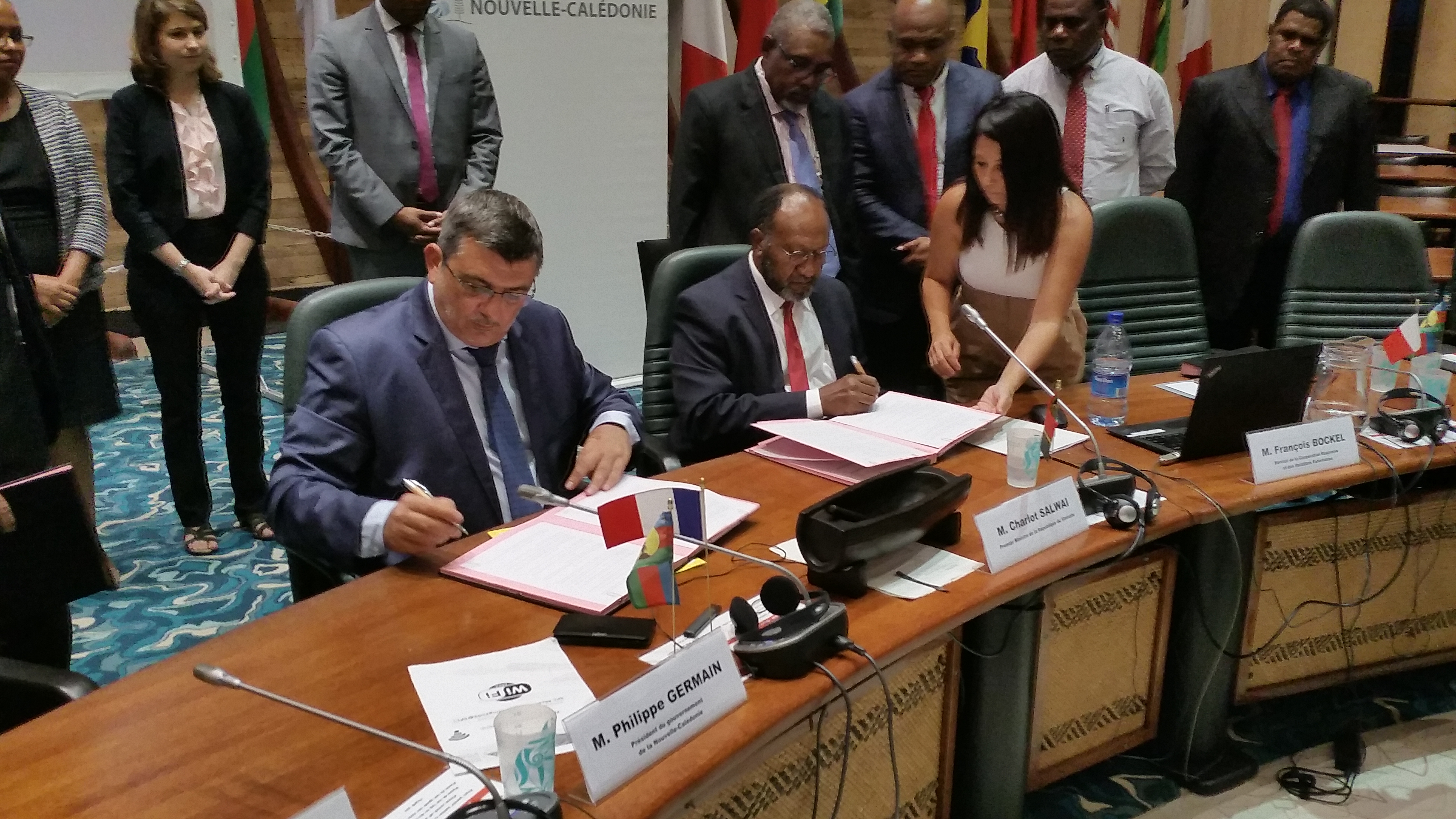 Signature accord Vanuatu 23 avril 19